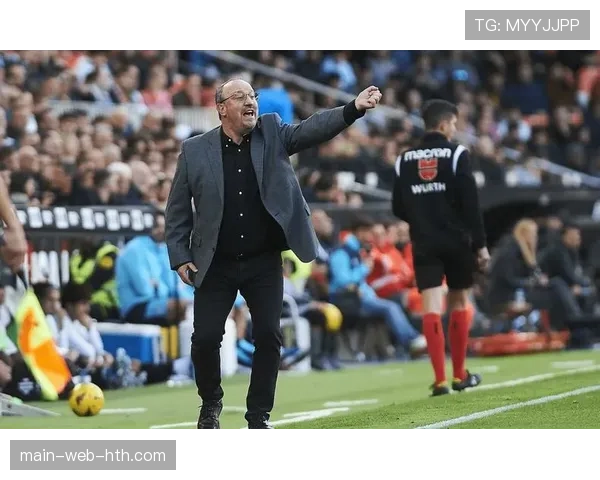 贝尼特斯季前热身初见成效 塞尔塔第三轮验证战术革新